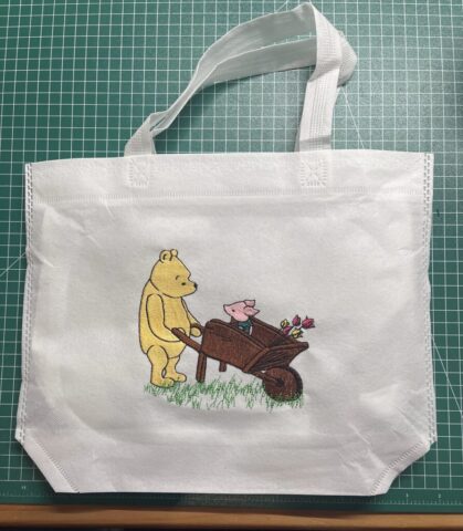 tote-bag-whinnie-the-poo-piglet.jpg