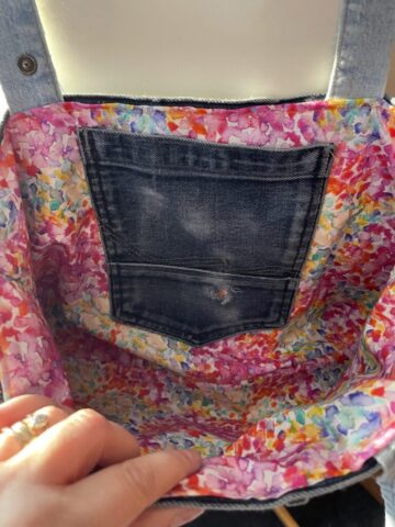 upcycled-denim-bag-inner-pocket.jpg