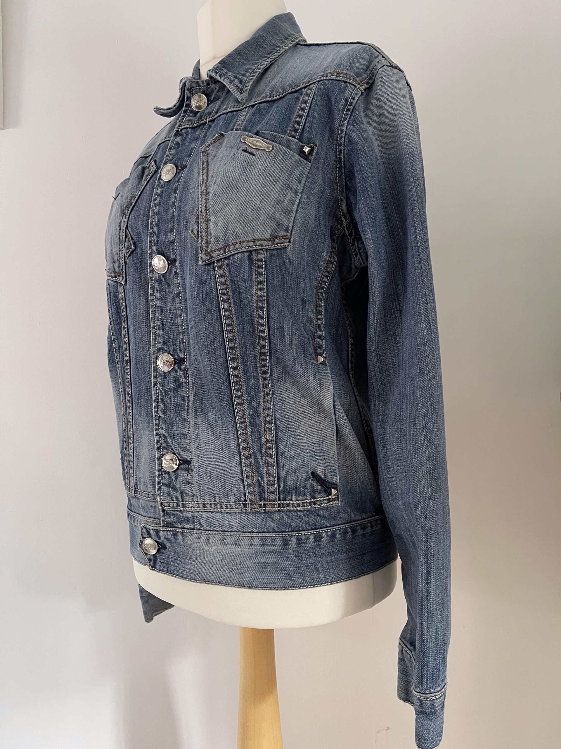 Yellowstone Bucking Horse