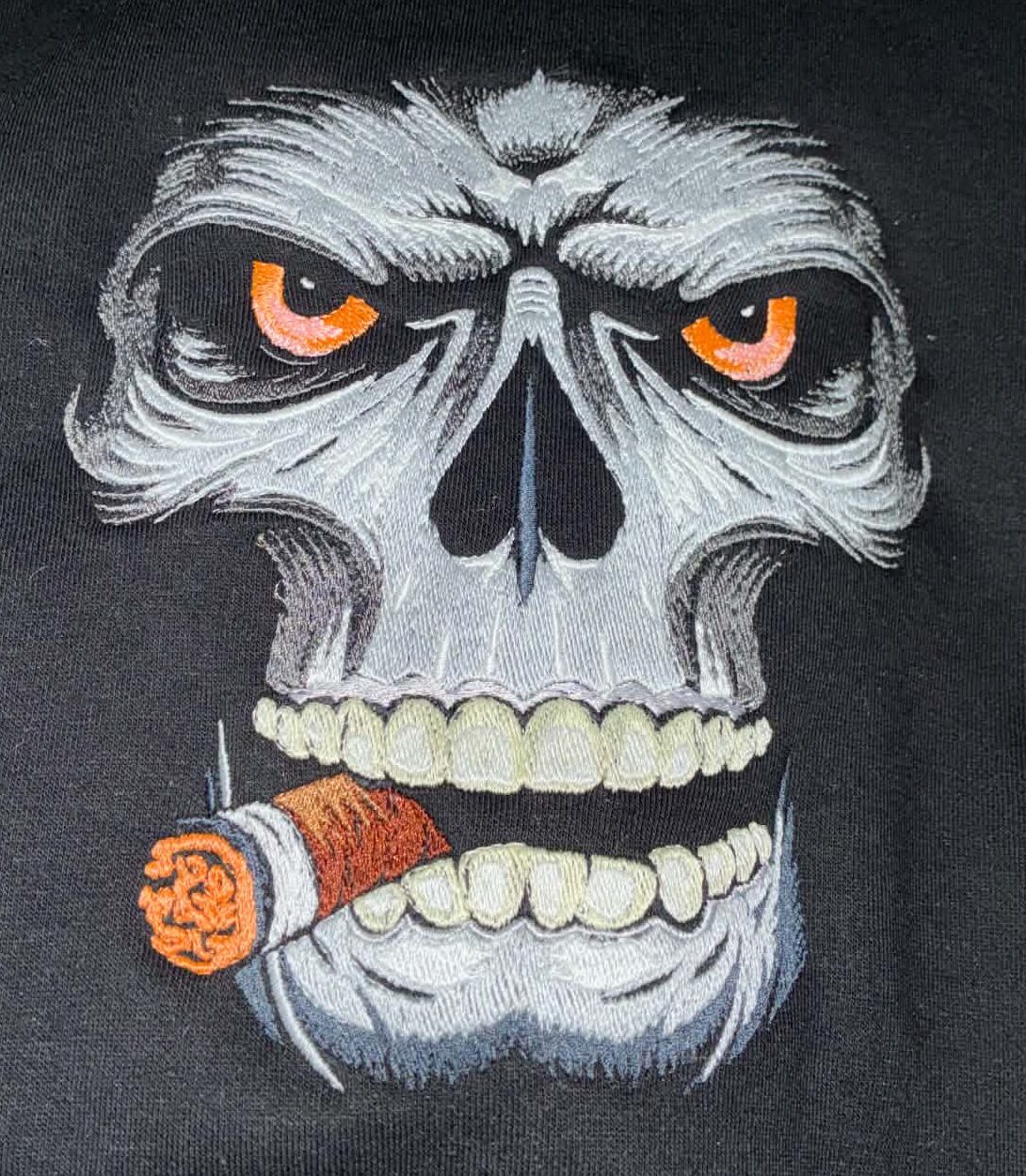 Glow‑in‑the‑Dark Skull - Image 3